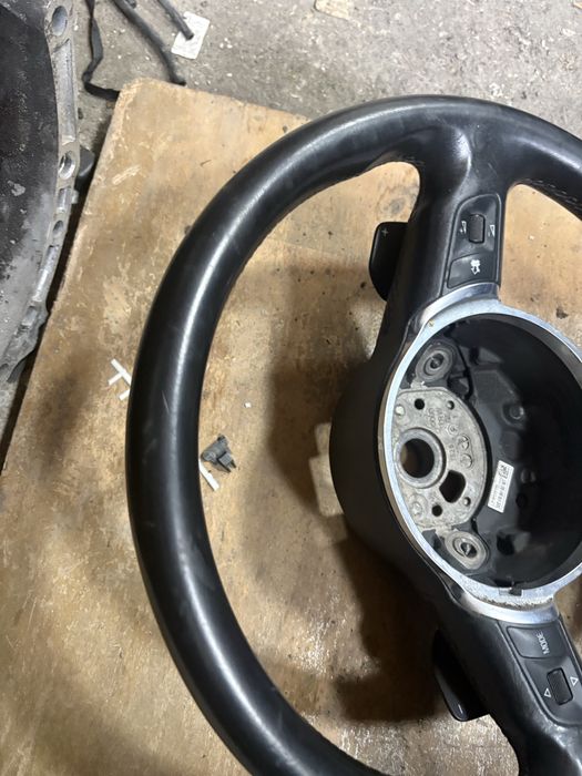 Audi A8 D3 Мулти Волан с Пера