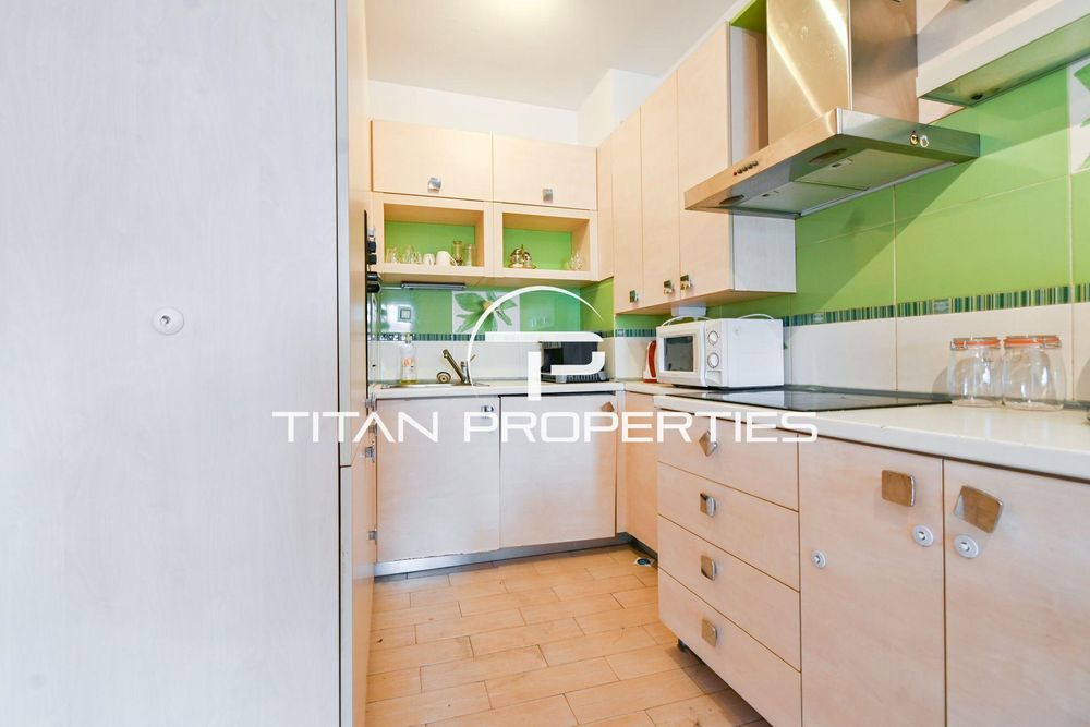 Дава се под наем Двустаен апартамент в София, Център - 65 кв.м за 614 € - Снимка #3