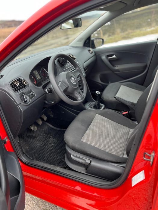 VOLKSWAGEN Polo 2011 — imagine 4