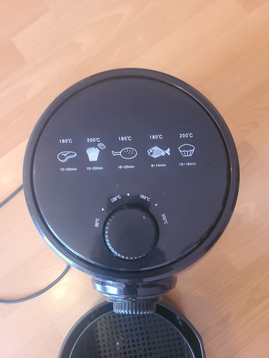 Фритюрник с горещ въздух Max Chef Oil Free Fryer