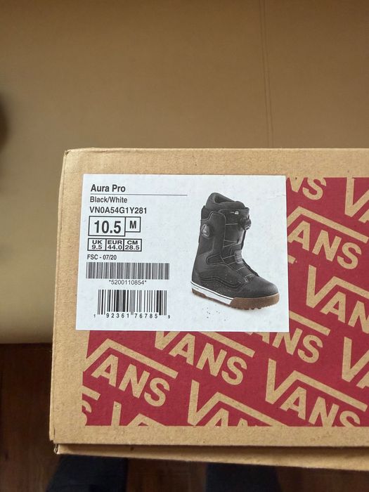Vând boots VÂNS Aura pro 44