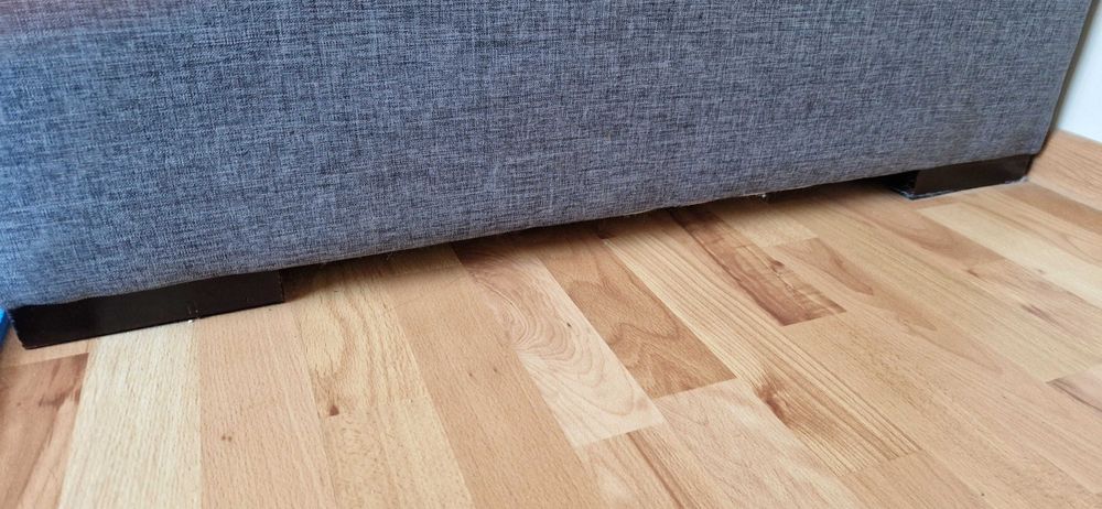 Диван с функция за сън падащ гръб - масивен и много здрав