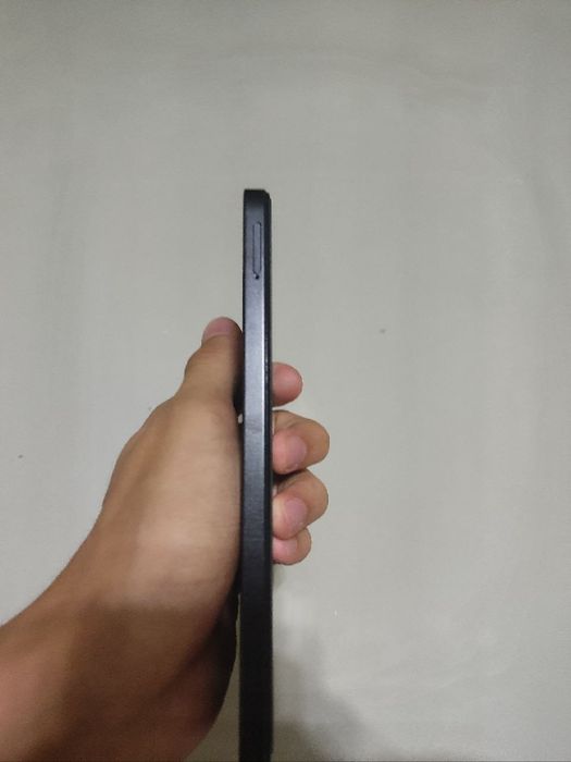 Редми 13С.С коробкой и документами в идеальном состоянии!