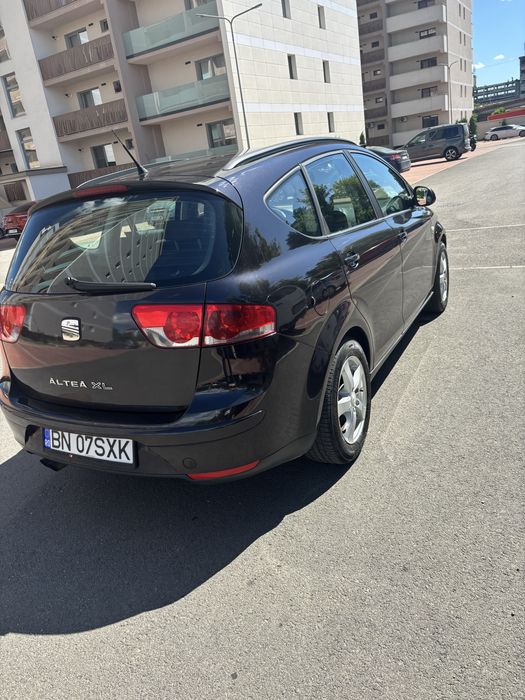 SEAT Altea XL 2011 — imagine 2