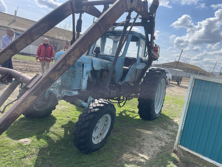 Трактор. МТЗ-50. Матор -80.