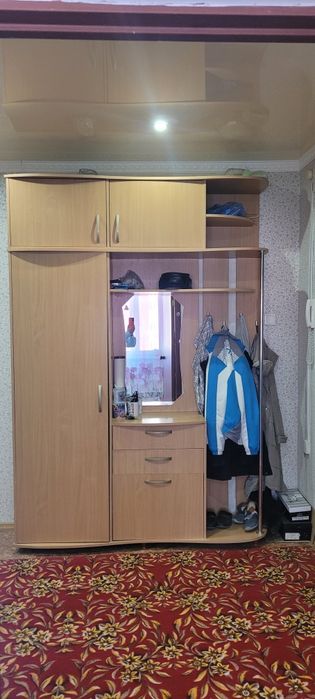 Продаётся гарнитур прихожие  б/у.