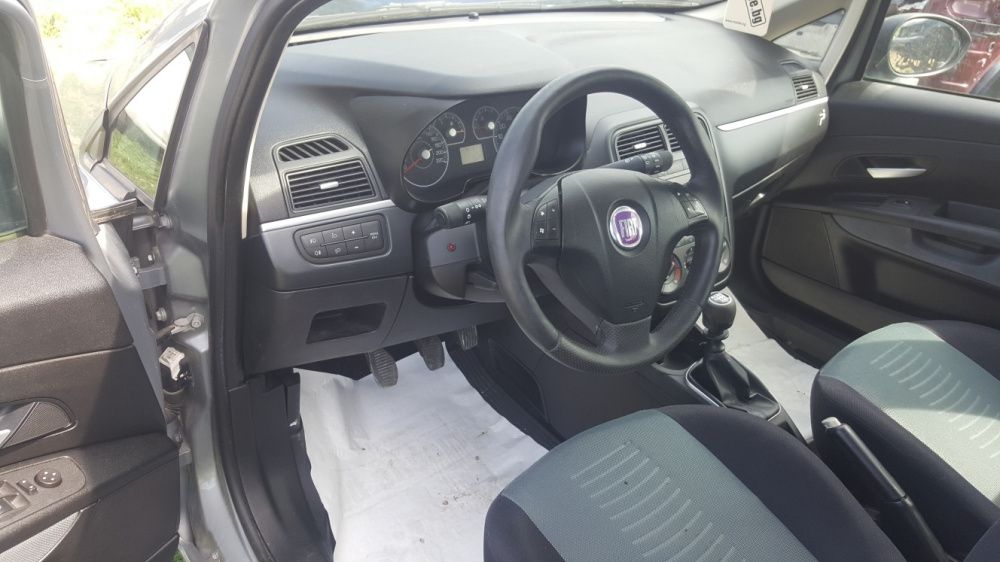 Фиат Гранде Пунто 1.3 Мултиджет дизел 90к.с. на части