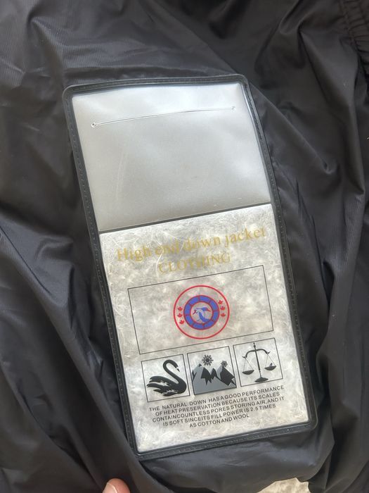 Продам женский пуховик