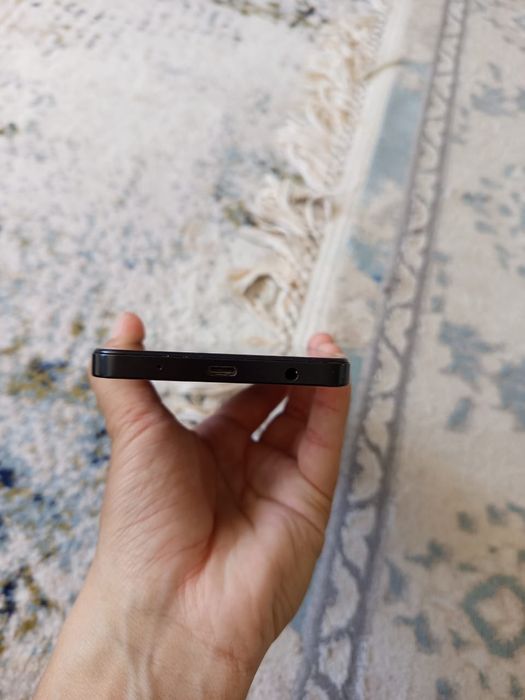Поко телефон сатылады