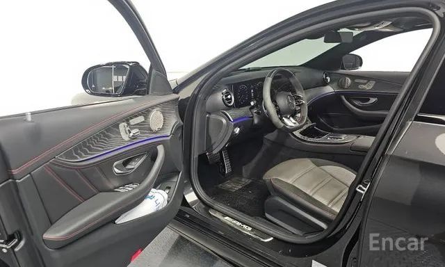 Mercedes-Benz E 55 AMG 2023 — 5