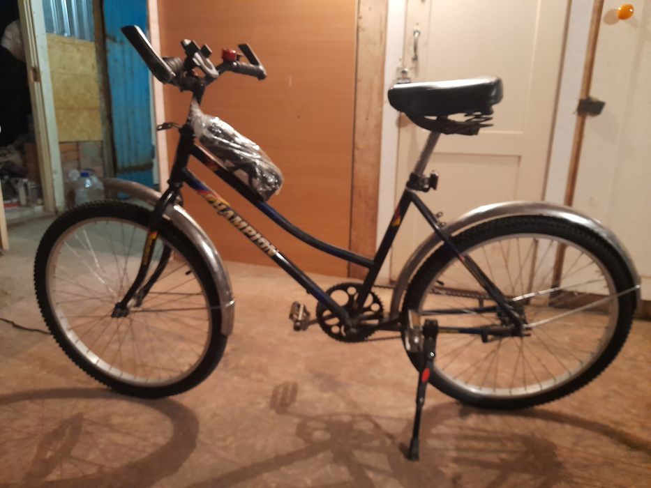 Велосипед Чемпион,дорожно-городской