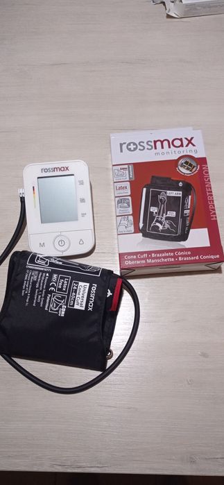 Продам тонометр Rossmax и новую манжету с чеком