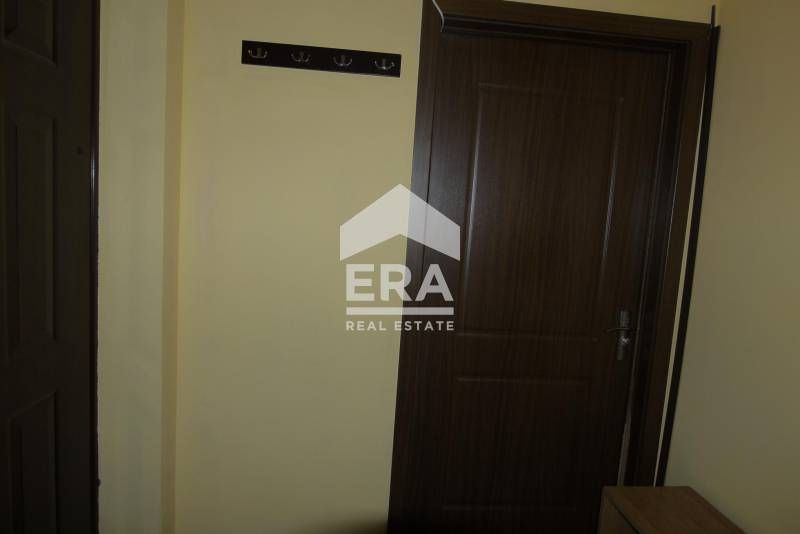 Дава се под наем Двустаен апартамент в Варна, Зимно кино Тракия - 55 кв.м за 333 € - Снимка #8