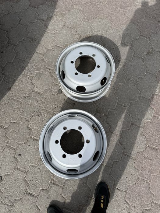 Мерседес D609 D709 D809 D814  запчасть с Европы