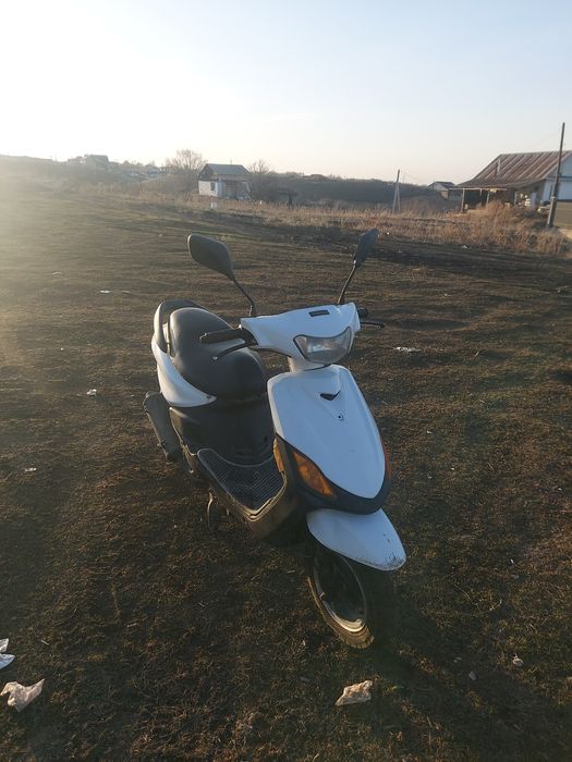 Мопед Yamaha Jog 125