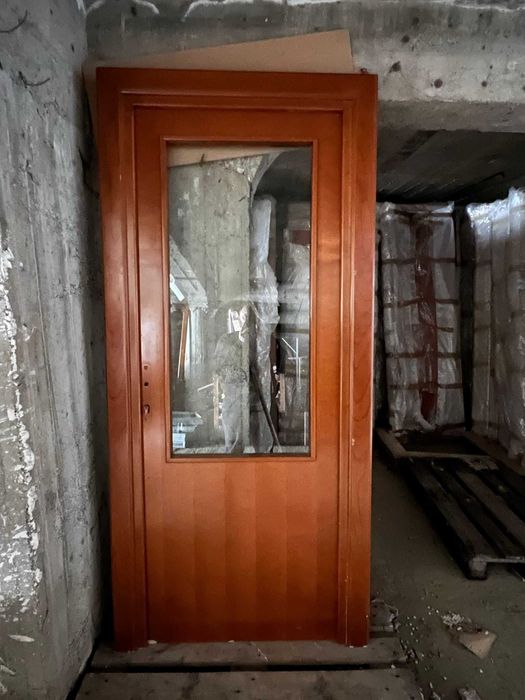 Usi lemn masiv,usi hotel,usi cartela hotel