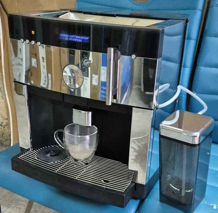 Кафемашината "WMF 1000PRO"