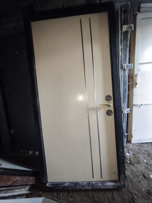 Железная дверь турецкая