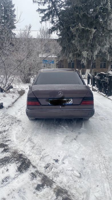 Продам мерседес 124