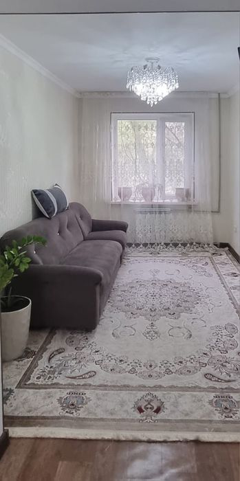 Продам диван в хорошем состоянии