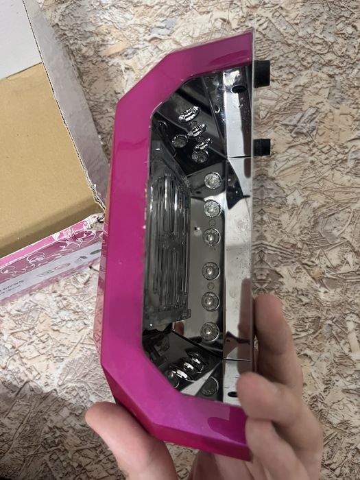 Продам лампу для маникюра Diamond 36W