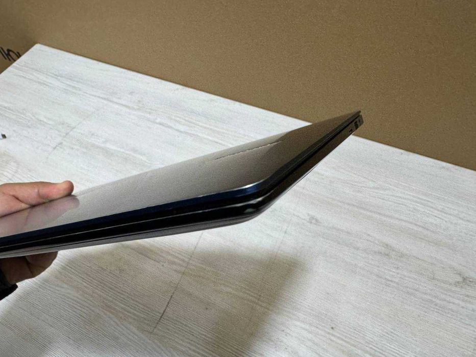 Продается ноутбук Samsung Galaxy Book