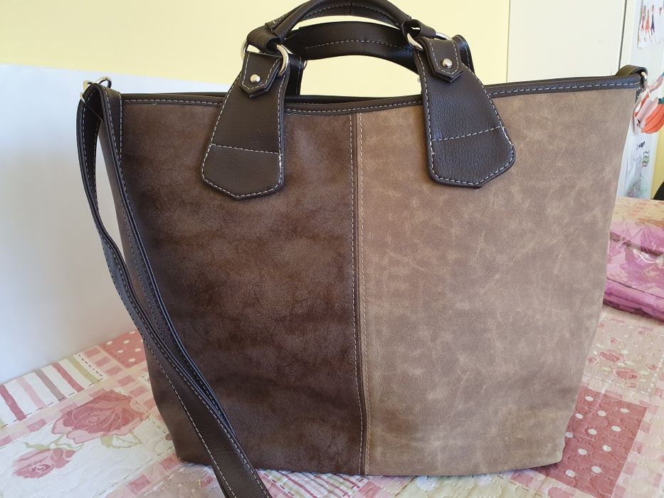 Нова голяма дамска чанта в кафяво