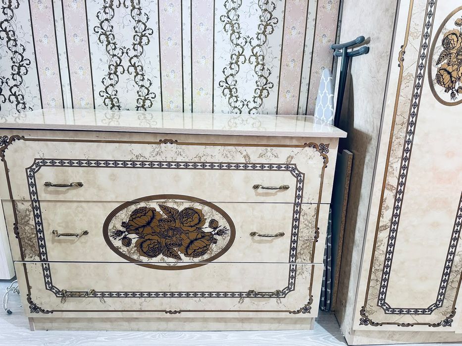 Спальни гарнитур