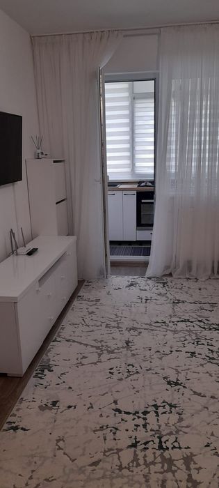 Garsoniera/Studio de inchiriat