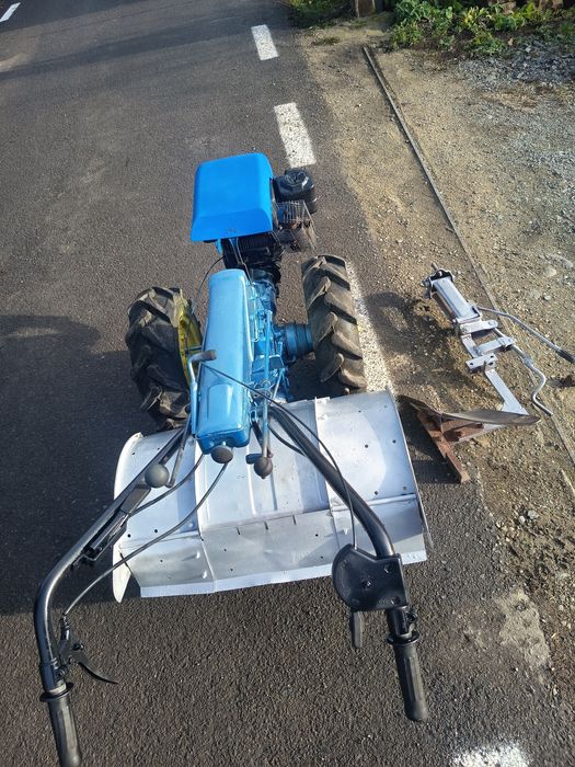 Cositoare bertolini diesel, motocultor cu freză și plug