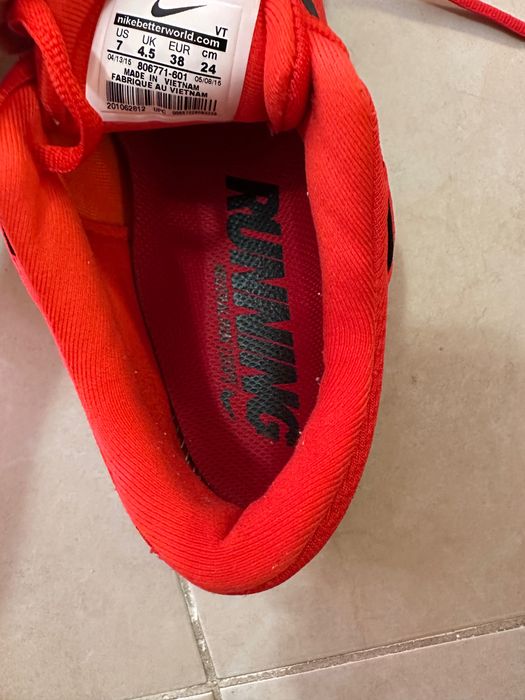Маратонки Nike AIR Max 2016