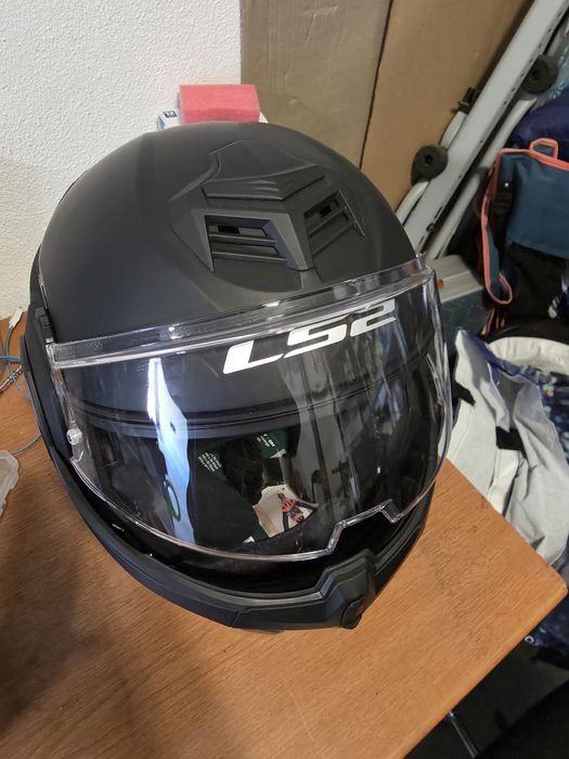 Модуларна каска за мотор LS2 Advant FF906