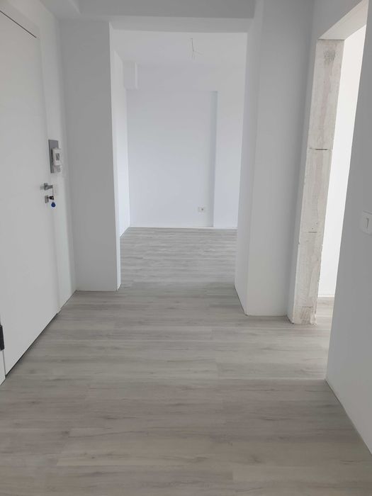 Zugrav Meserias Renovari Interioare