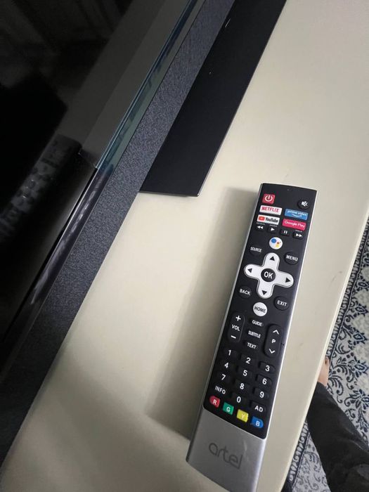 Телевизор Artel 55AU20K