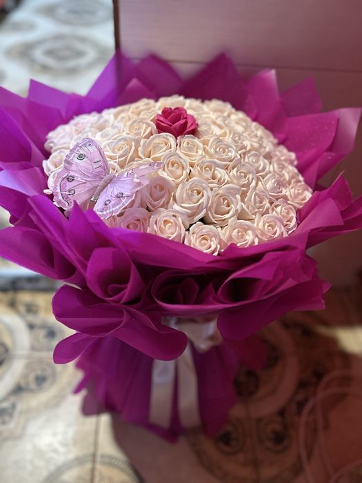 Buchete cu flori din sapun