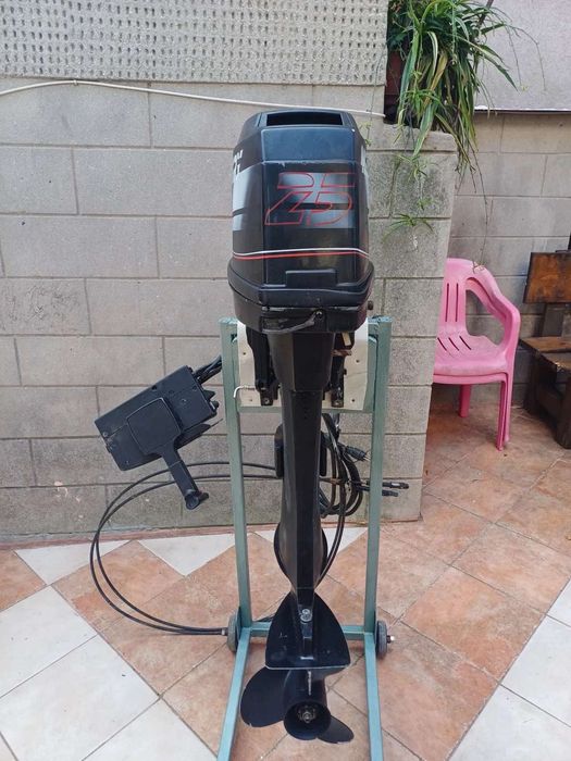 Двигател за лодка