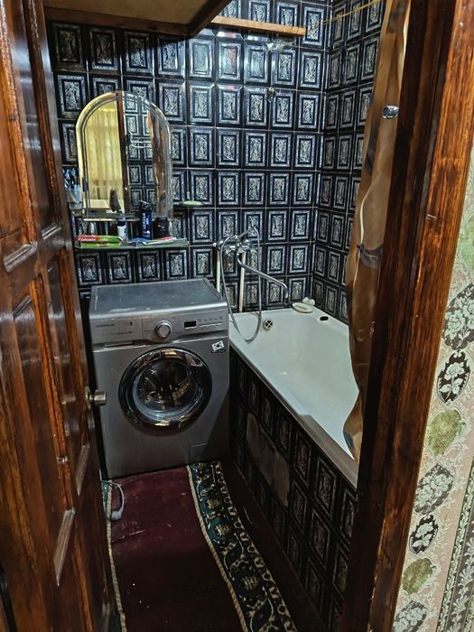 Чиланзар16. 3-х комнатная, балкон 3х1,5, 66m2,