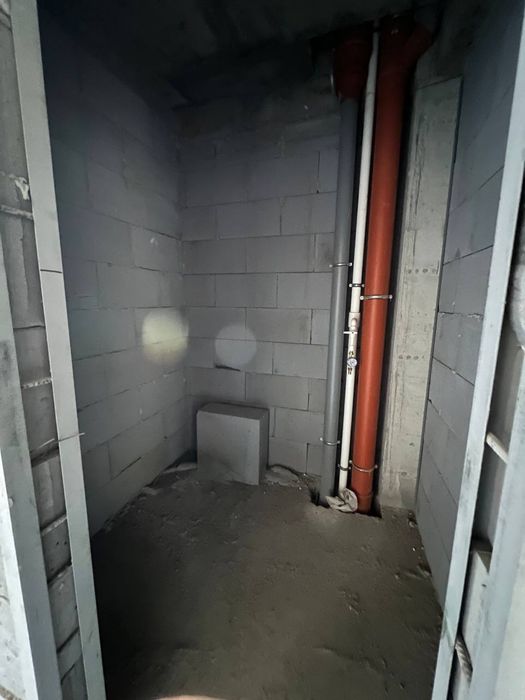 Продам квартиру коробка напротив Юнусабад 16 кв Жк sunrise 2/1/16