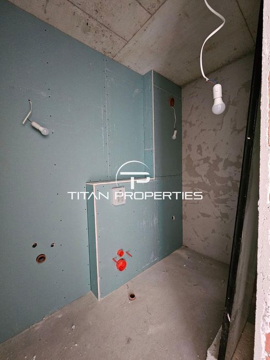 Продава се Тристаен апартамент в Варна, Бриз - 118 кв.м за 1448 €/кв.м - Снимка #9