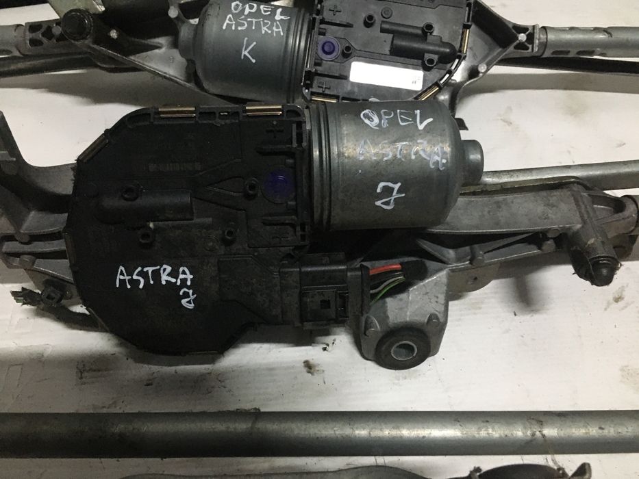 Ansamblu Stergatoare Opel Astra K/J Meriva B. 2010-2020