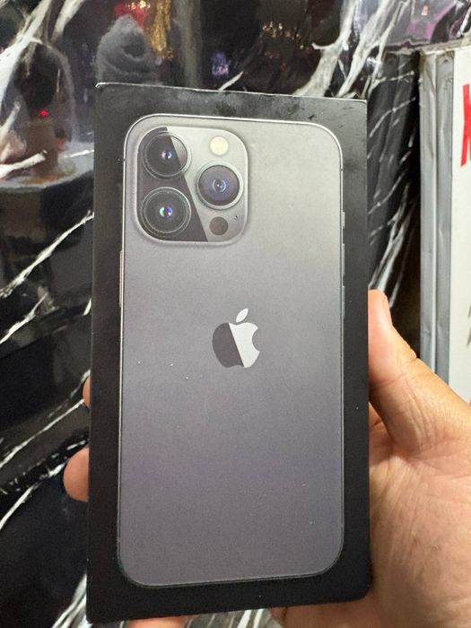 Продается iphone 13 pro