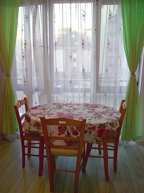 Дава се под наем Двустаен апартамент в София, Овча купел - 55 кв.м за 560.49 € - Снимка #1