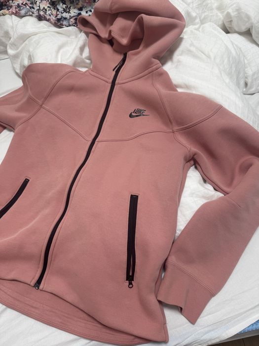 Nike Tech Fleece