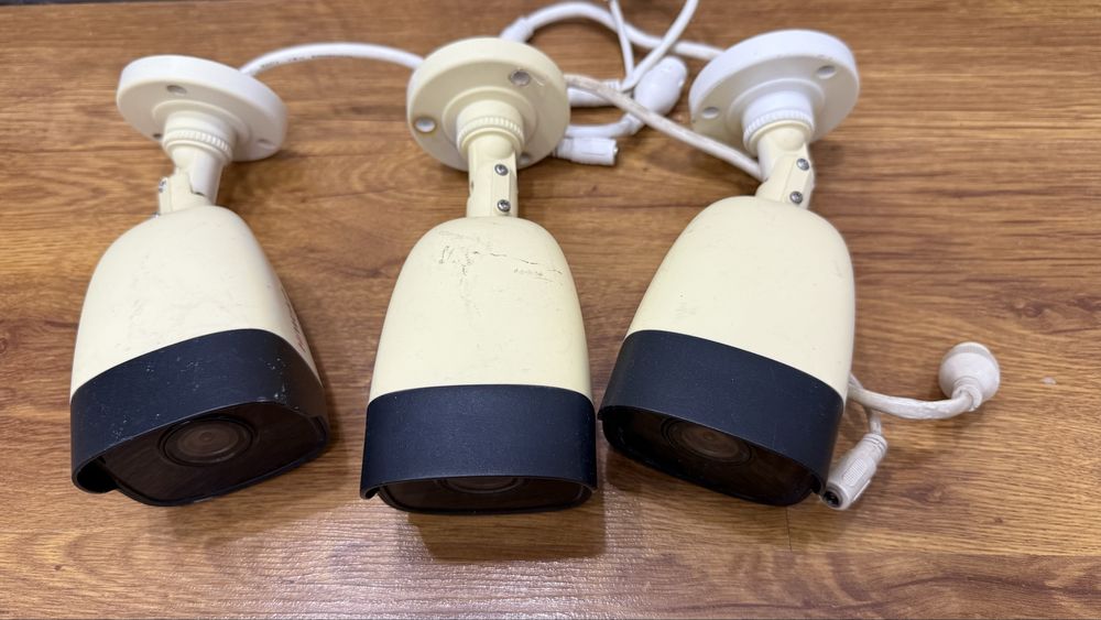 Уличный камера.