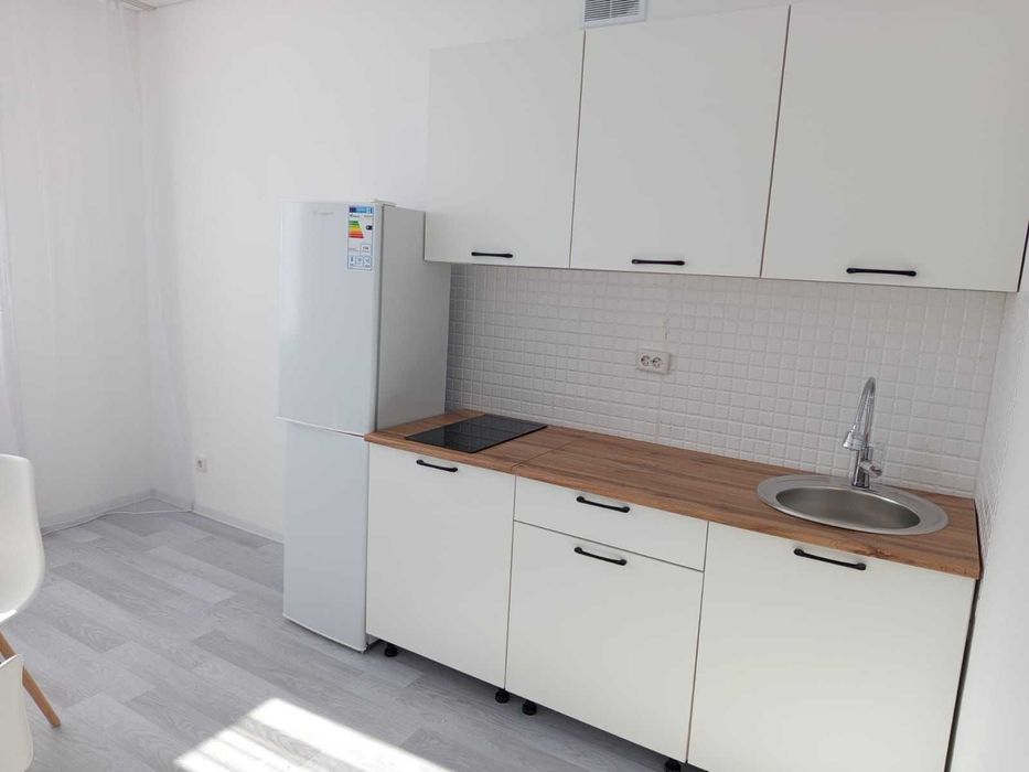 Продается 1комн квартира Сары арка,14е