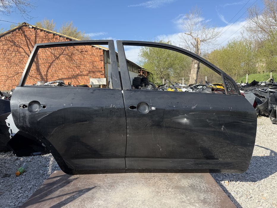 Врата Врати Toyota Rav 4 III 2006 год.-