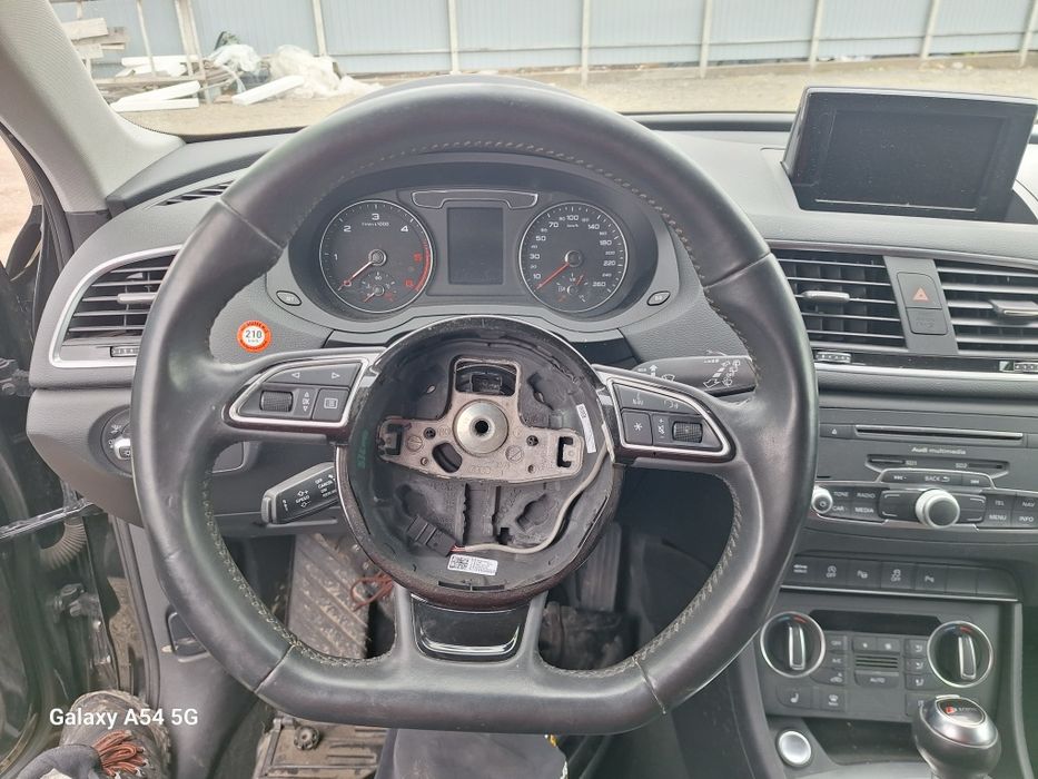 Volan teșit sport Audi Q3 fără airbag