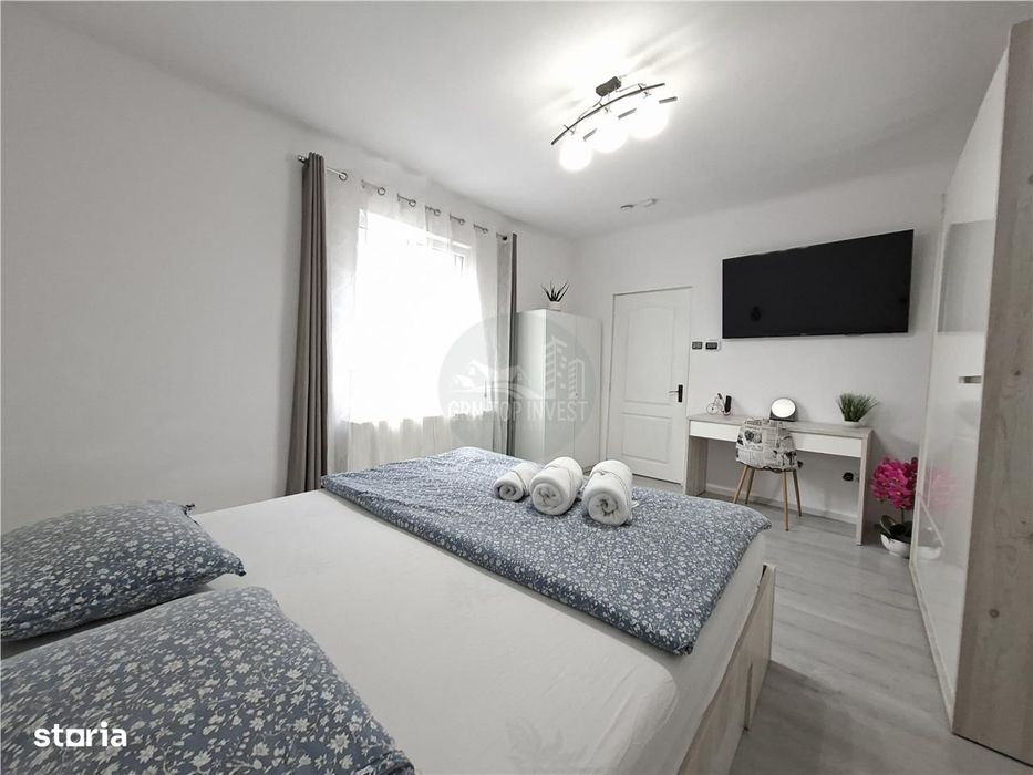 Studio curte proprie 150 mp la casa zona Centrala