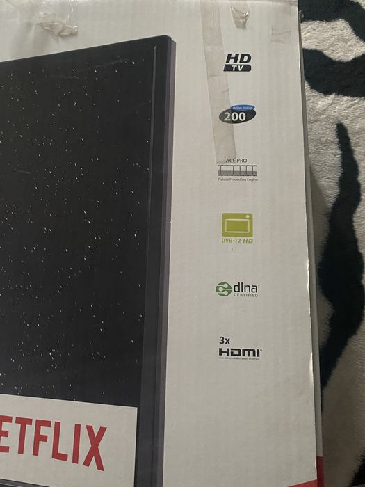 Smart LED TV 32 инча