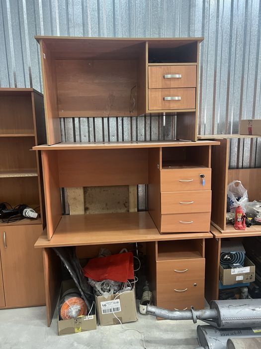 Мебель офисная б/у